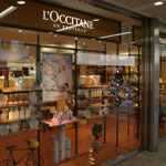 L’OCCITANE<br />(ロクシタン)